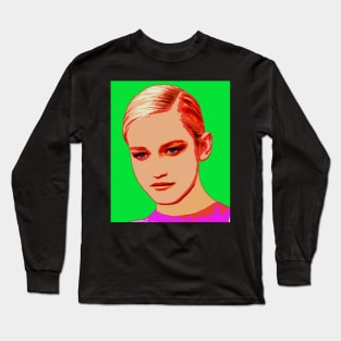 julia garner Long Sleeve T-Shirt